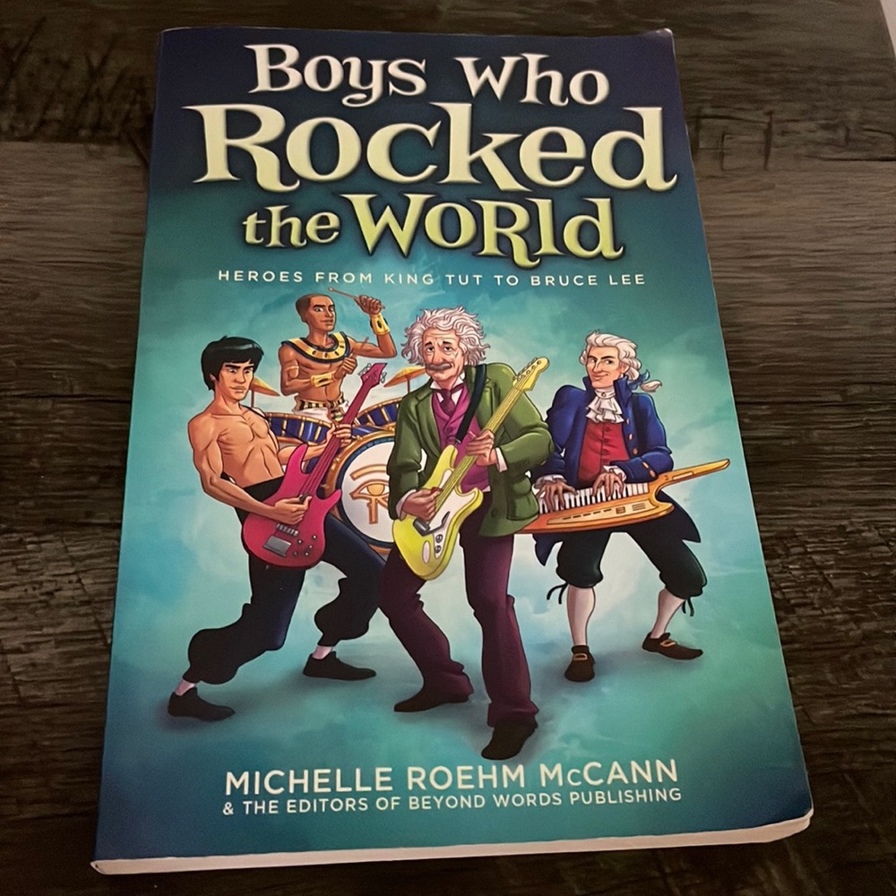 Boys Who Rocked the World: Heroes from King Tut to Bruce Lee Book
